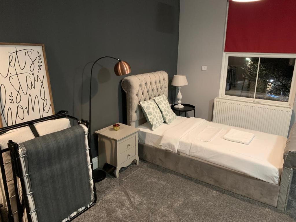 Spacious, Bright Twin Studio Apartment Londres Exterior foto